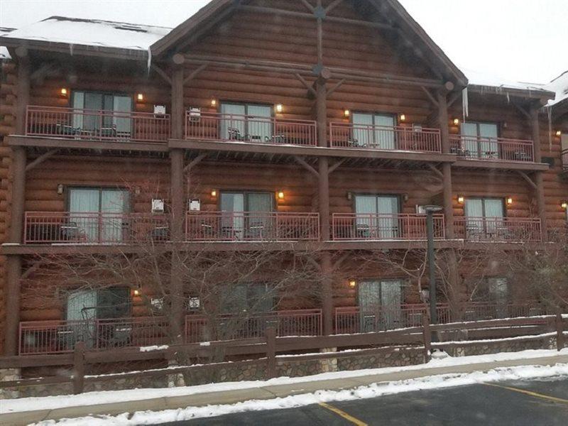 Great Wolf Lodge Traverse City Exterior photo